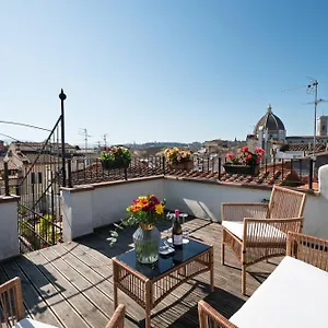 Guest house Residenza Conte Di Cavour & Rooftop, Florence