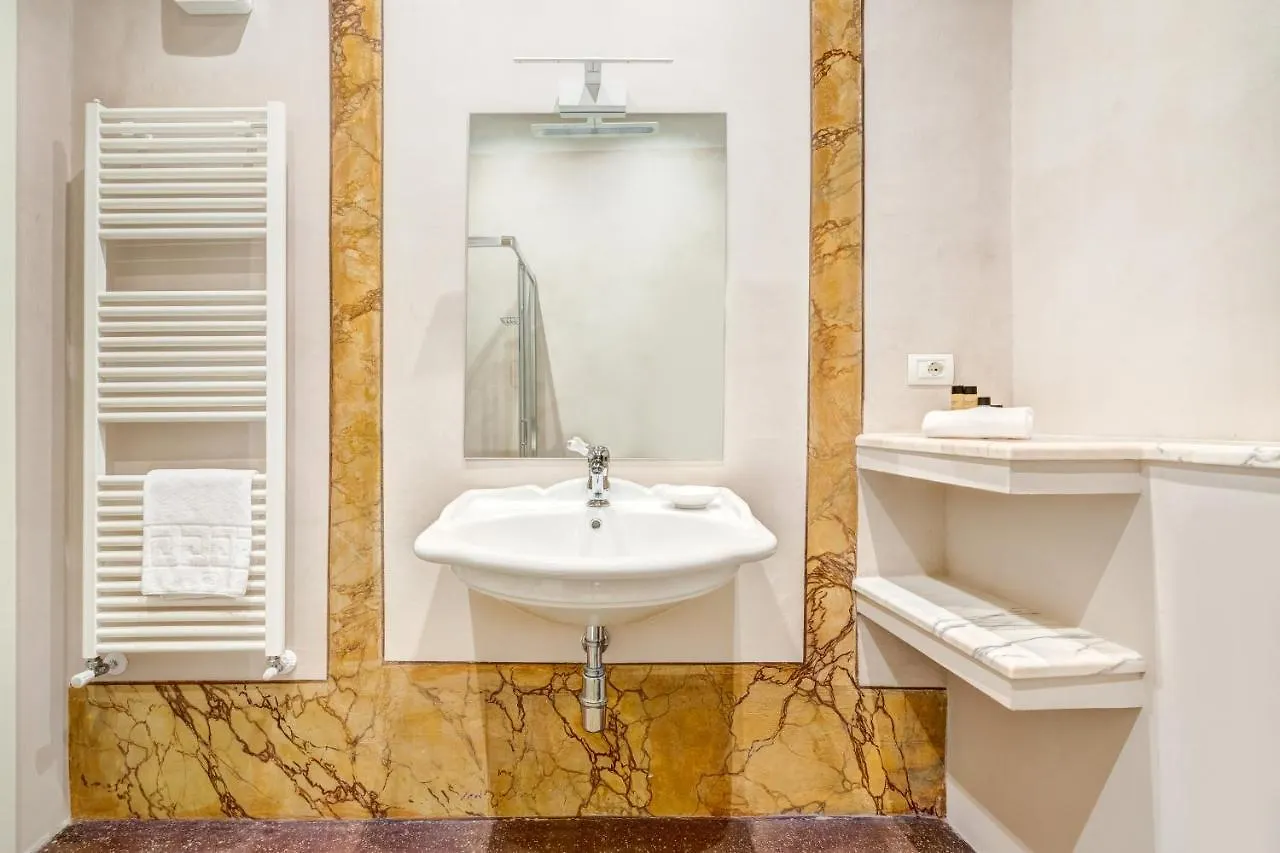 Bed and Breakfast Palazzo D'Oltrarno - Residenza D'Epoca Florenz 3*,  Italien