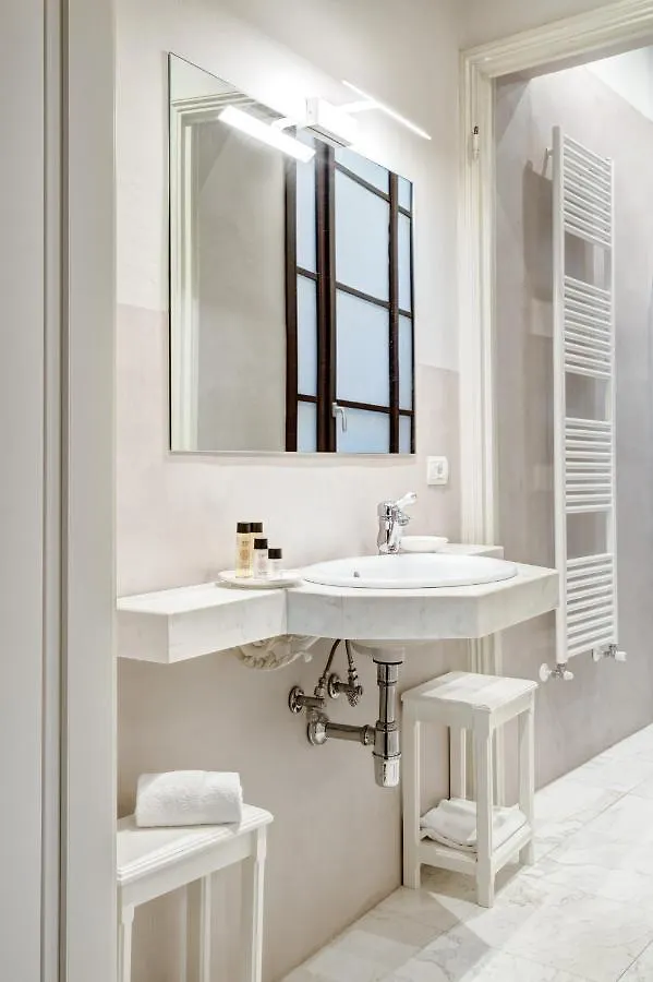 Palazzo D'Oltrarno - Residenza D'Epoca Bed and Breakfast Florence Bed & Breakfast