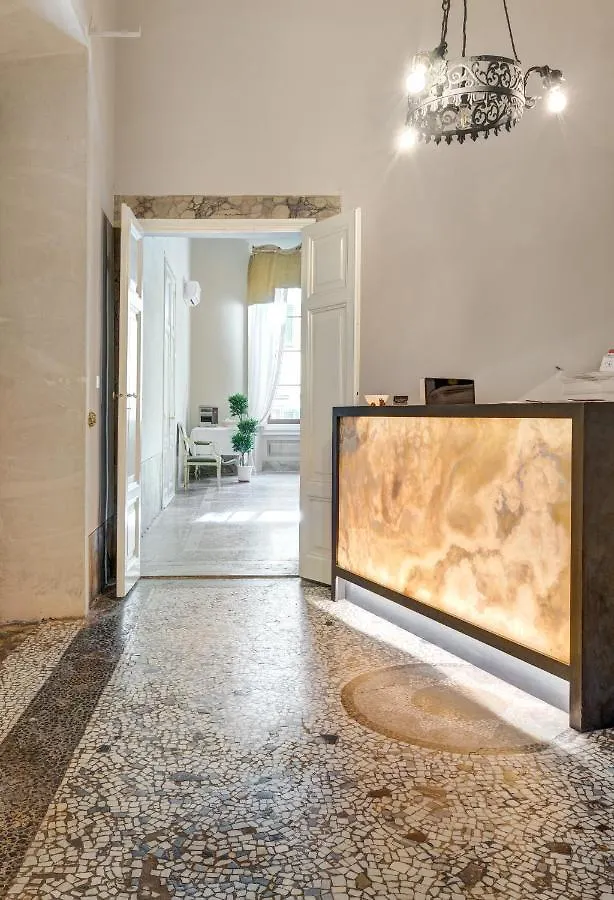 Palazzo D'Oltrarno - Residenza D'Epoca Bed & Breakfast Florence